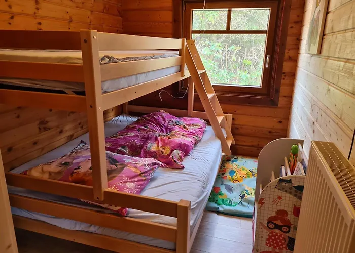 Ferienhaus-kaninchenhoehle بيت للعطل *
